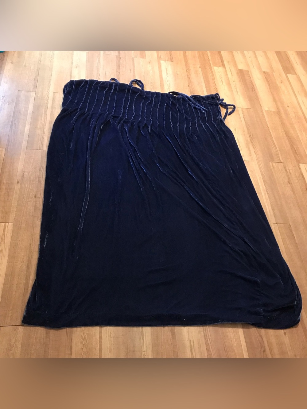 PB teen Pottery Barn teen 44” x 63” Navy velvet single panel curtain 7716018